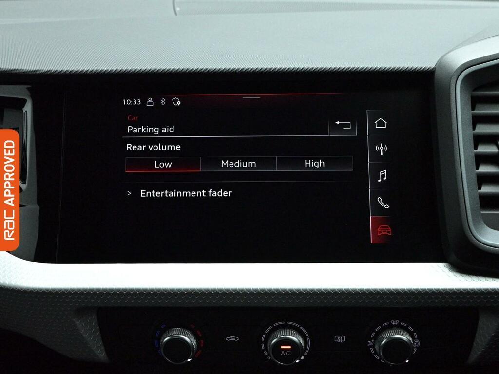 Audi A1 1.5 Tfsi 35 S Line Sportback S Tronic E LT22GVM Black #3