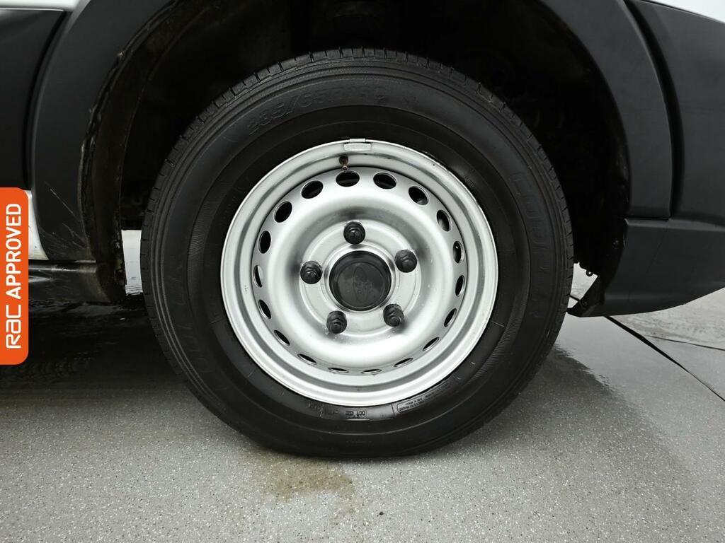 Ford Transit Custom 2.0 350 Ecoblue Leader Chassis Double Cab Dies FY70MXF White #3