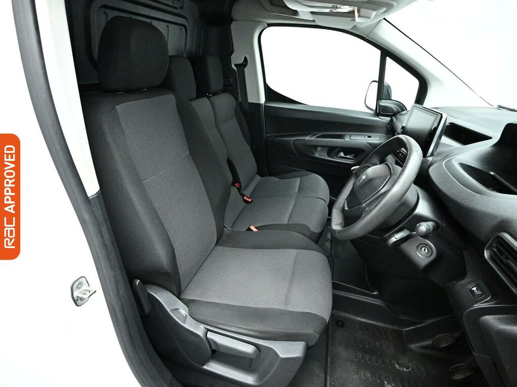 Peugeot Partner 1.5 Bluehdi 1000 Professional Premium Standard Pan VU22OSD White #2