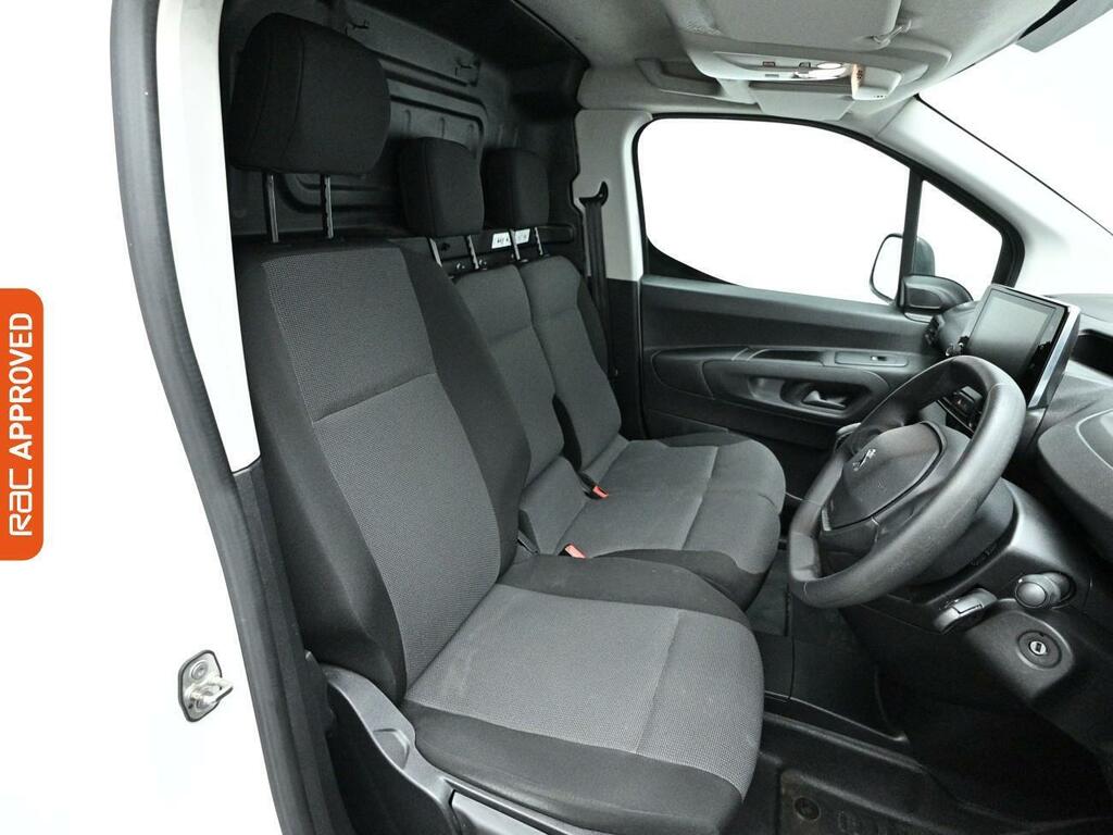 Peugeot Partner 1.5 Bluehdi 1000 Professional Standard Panel Van 5 FV21XHN White #2