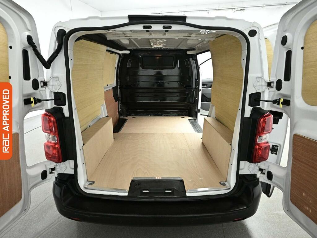 Vauxhall Vivaro 1.5 Turbo D 2700 Dynamic Panel Van 6Dr Manu ND22ZFH White #3