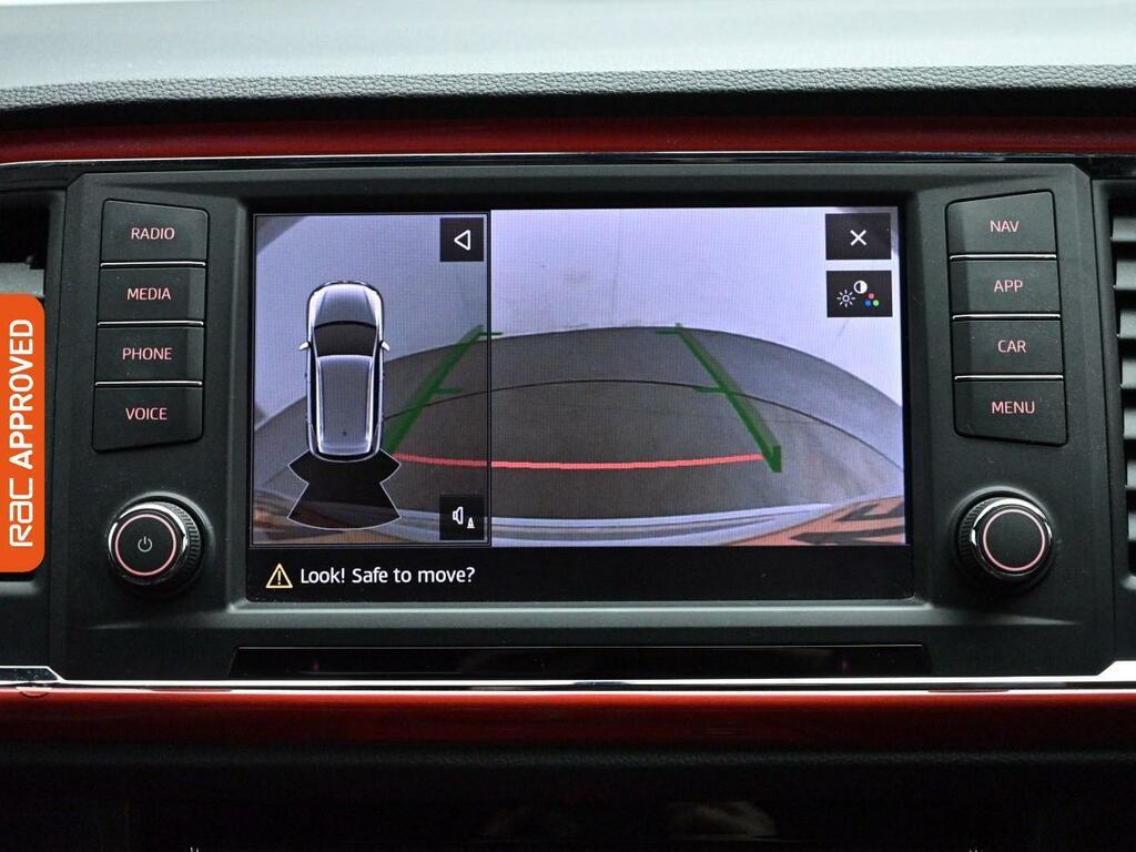 Seat Ateca 1.4 Ecotsi Xcellence Suv Euro 6 GV68FVE White #3