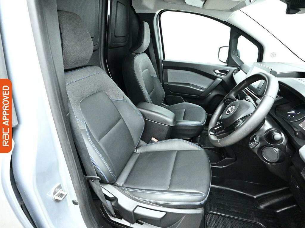 Nissan TOWNSTAR 45Kwh Tekna Panel Van 6Dr L2 122 Ps DV74GFZ Grey #2