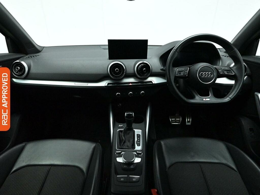 Audi Q2 1.5 Tfsi Cod 35 Black Edition Suv S Tro YE22UXA Blue #2