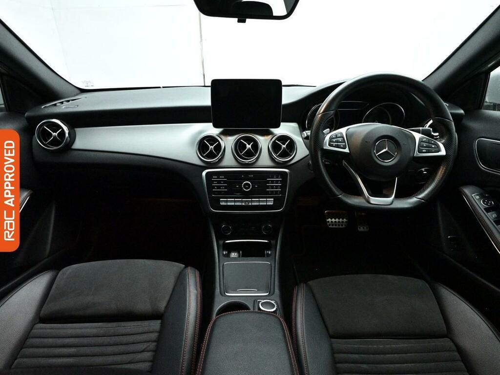 Mercedes-Benz GLA Class 2.1 Gla220d Amg Line Suv 7G-dct 4Matic KP68ZJN Silver #2