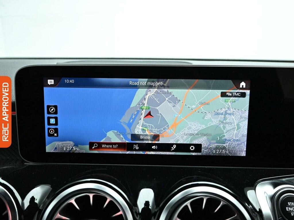 Mercedes-Benz GLB Class 2.0 Glb200d Amg Line Premium 2 Suv 8G YC20LGE White #3