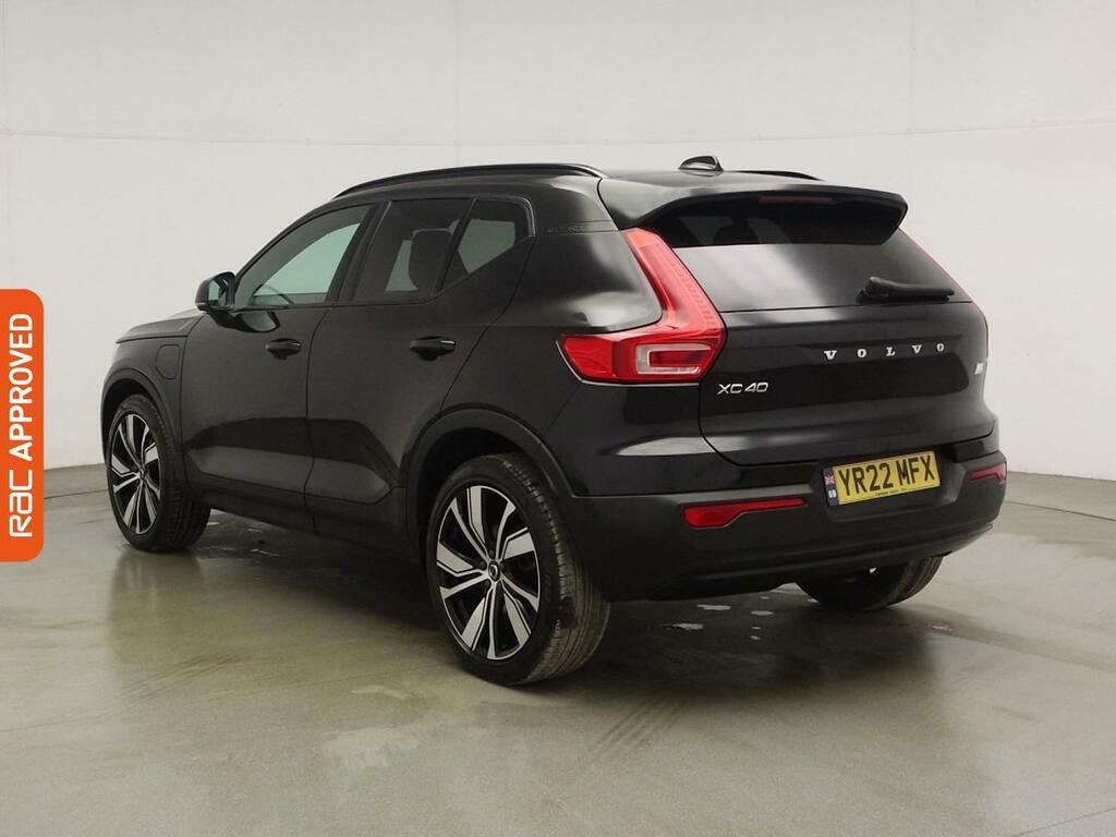Volvo XC40 1.5H T5 Recharge 10.7Kwh Ultimate Dark Suv Pet YR22MFX Black #4