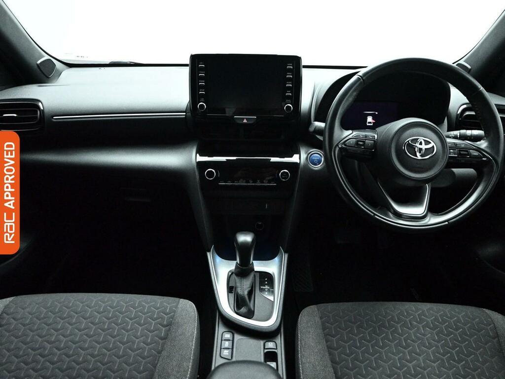 Toyota Yaris Cross 1.5 Vvt-h Design Suv Hybrid E-cvt Euro FL22YYC White #2