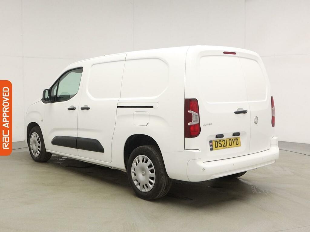 Vauxhall Combo 1.5 Turbo D 2300 Sportive Panel Van Man DS21OYD White #5