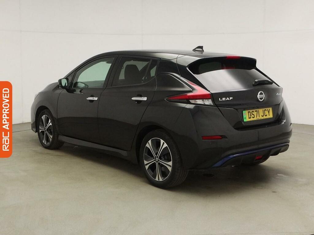 Nissan Leaf 40Kwh N-connecta Hatchback 150 DS71JCY Black #4