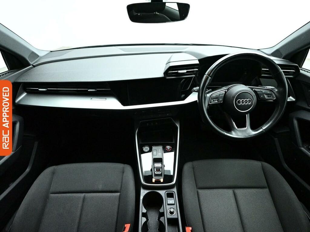 Audi A3 1.5 Tfsi 35 Technik Sportback S Tronic FN22FZA Black #2