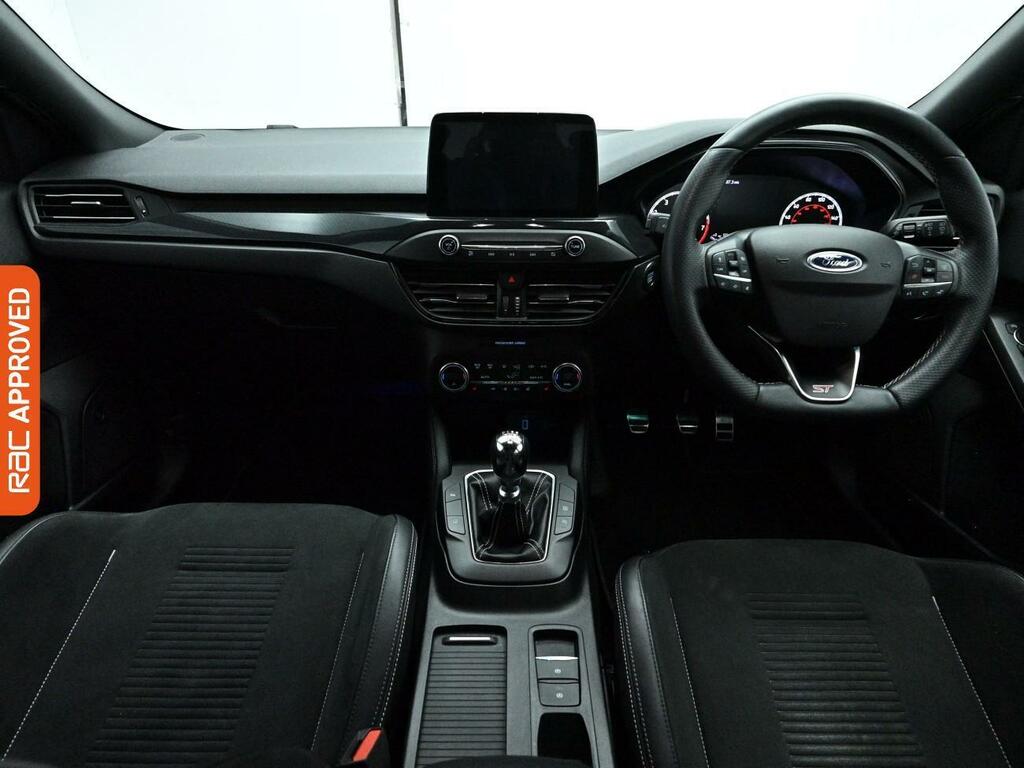 Ford Focus 2.3T Ecoboost St Hatchback Euro FG70XFE White #2