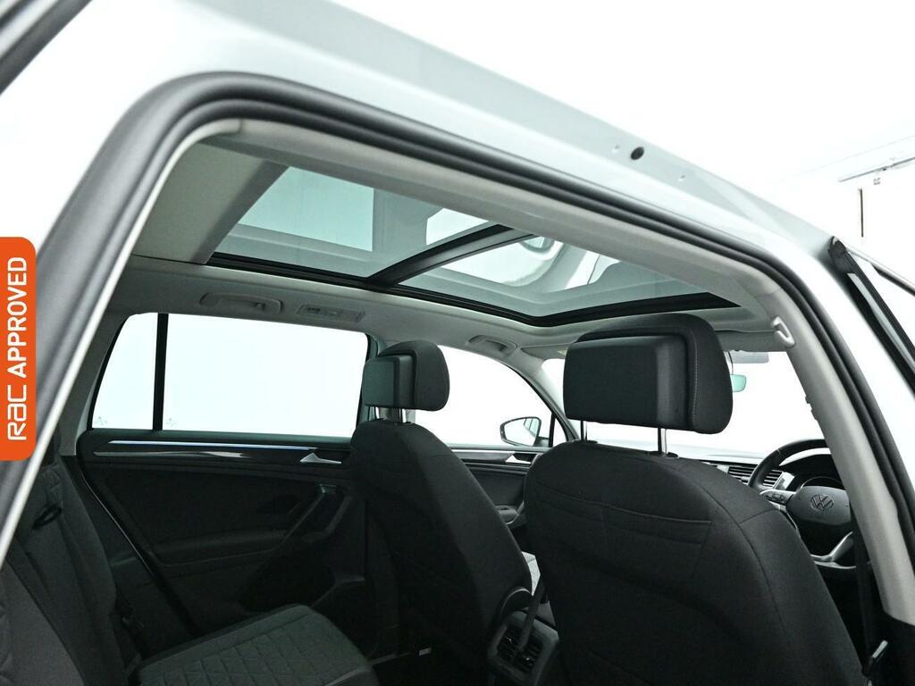 Volkswagen Tiguan 2.0 Tdi Life Suv Dsg Euro 6 Ss 150 BF24OPA White #3