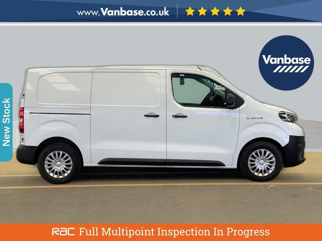 Toyota PROACE 50Kwh Icon Medium Panel Van 6Dr Mwb White