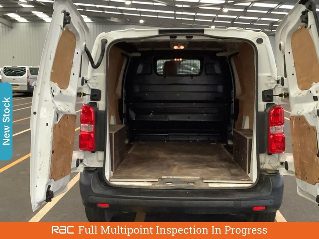 Toyota PROACE 2.0D Icon Medium Panel Van 6Dr Mwb E White #4
