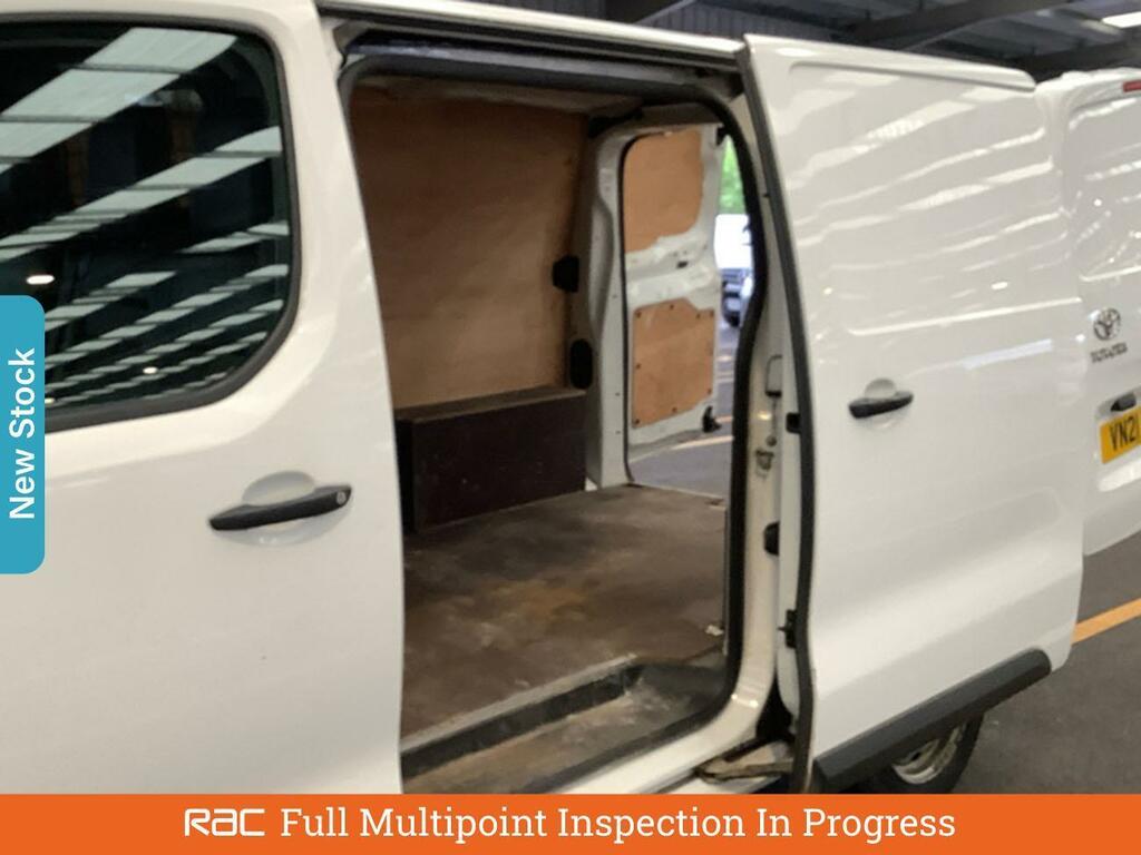 Toyota PROACE 2.0D Icon Medium Panel Van 6Dr Mwb E White #3