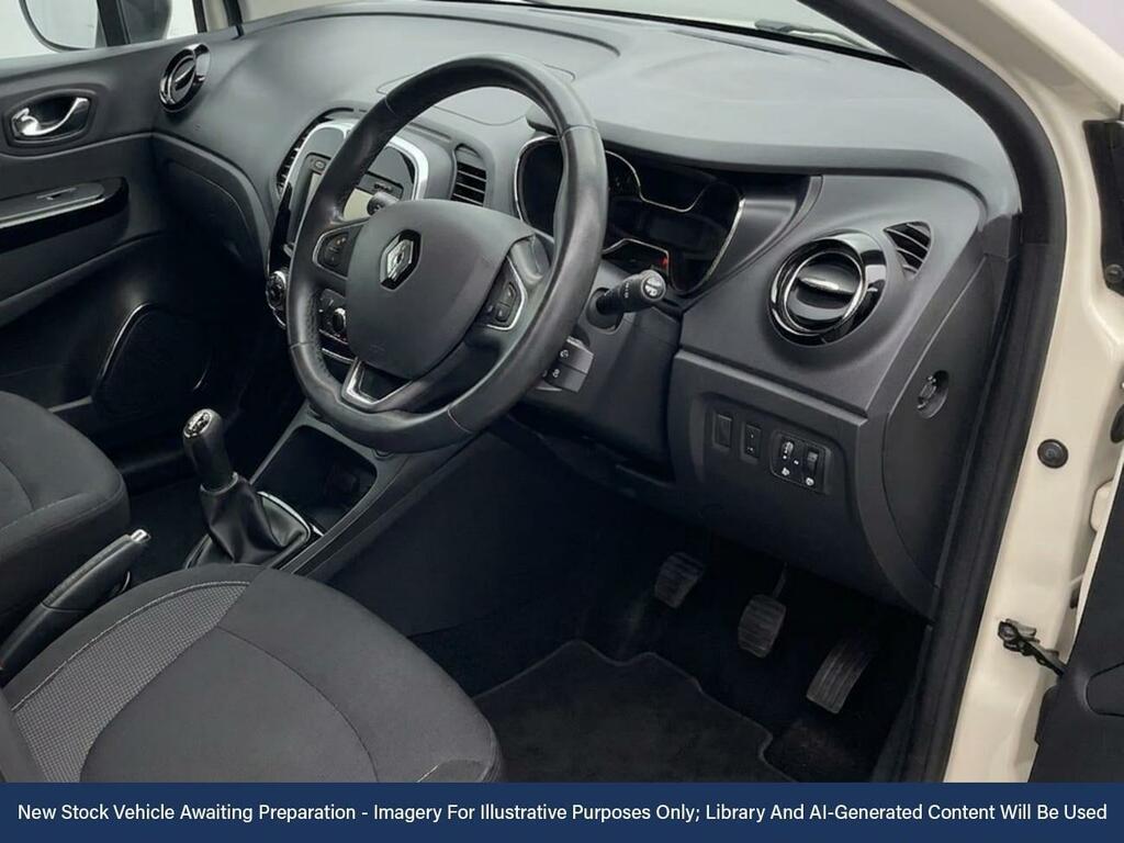 Renault Captur 0.9 Tce Energy Dynamique Nav Suv VX66UUT White #2