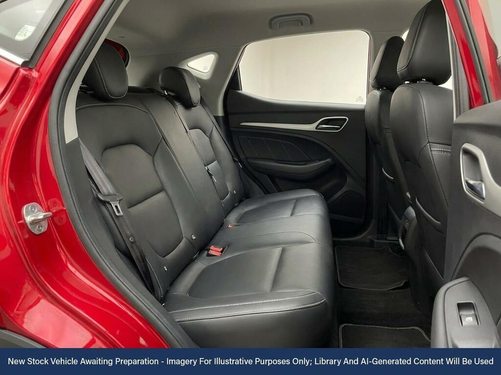 MG ZS 44.5Kwh Exclusive Suv 143 Ps HV20MGJ Red #4