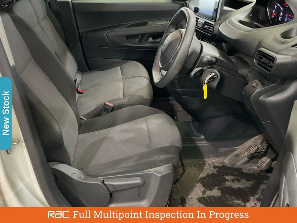 Peugeot Partner 1.5 Bluehdi 1000 Professional Premium Standard Pan AF22BHU White #2