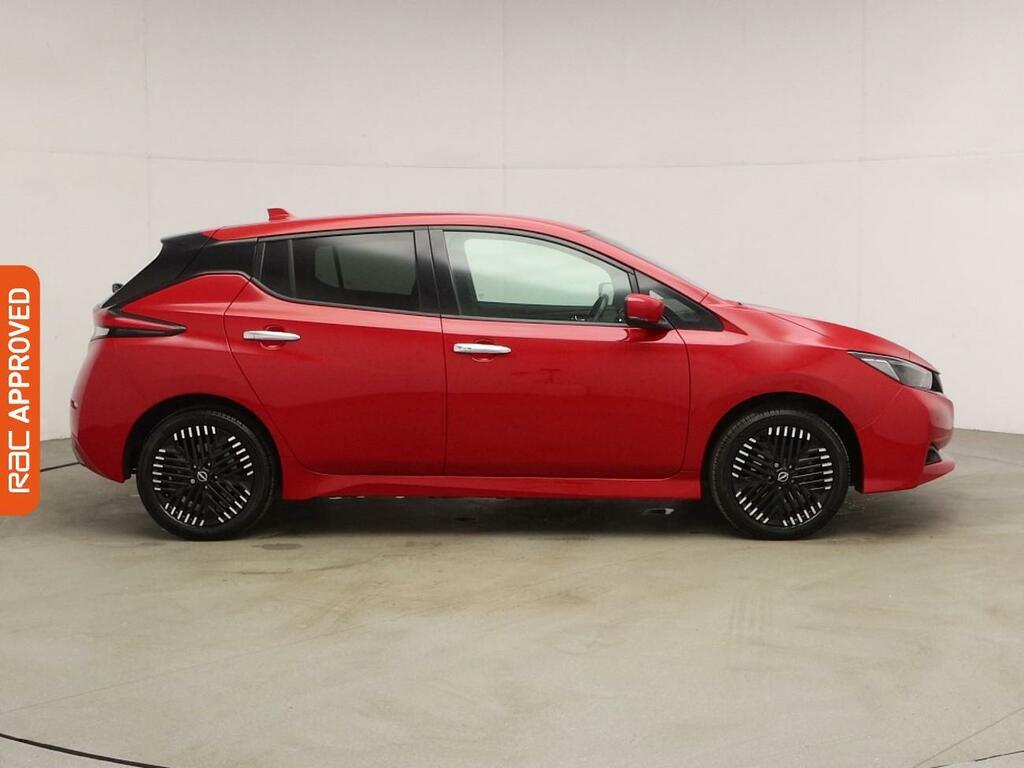 Nissan Leaf 59Kwh E Tekna Hatchback 217 Ps DN23WRJ Red #5