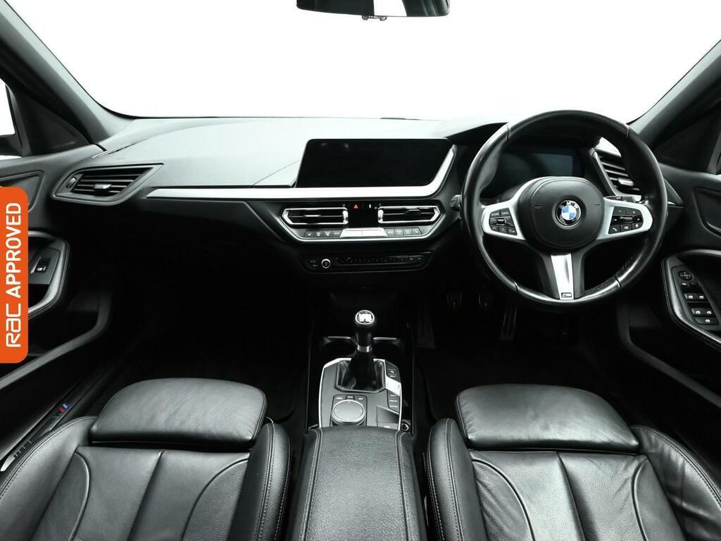 BMW 1 Series 1.5 118I M Sport Lcp Hatchback EK22GNU Black #2