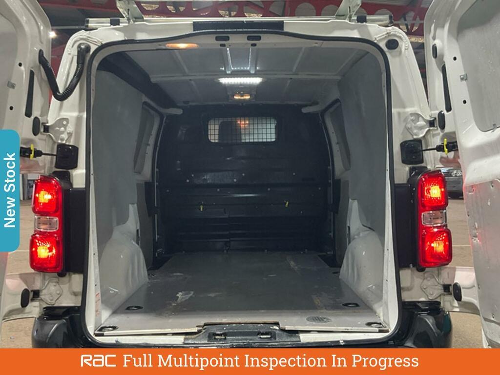 Toyota PROACE 2.0D Icon Long Panel Van 6Dr Lwb Eur White #4