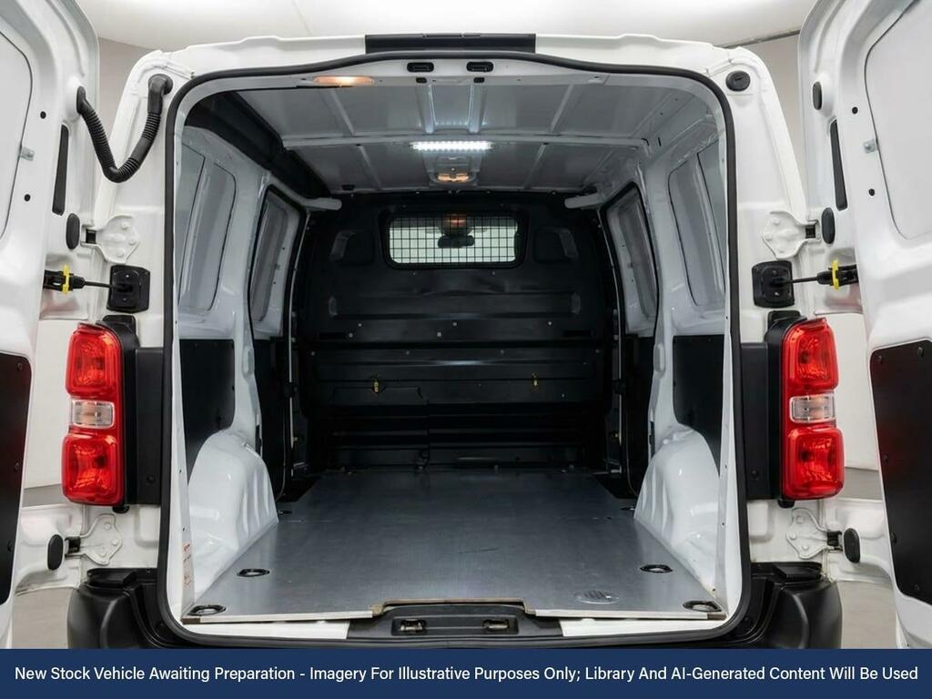 Toyota PROACE 2.0D Icon Long Panel Van 6Dr Lwb Eur White #2