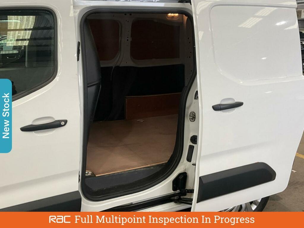 Peugeot Partner 1.5 Bluehdi 1000 Professional Premium Standard Pan AF22BHO White #3