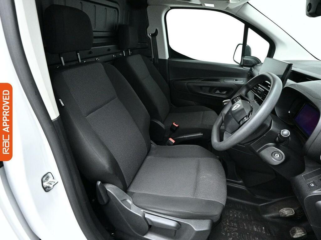 Vauxhall Combo 1.5 Turbo D 2300 Prime XL Panel Van 6Dr Man DT24WZU White #2