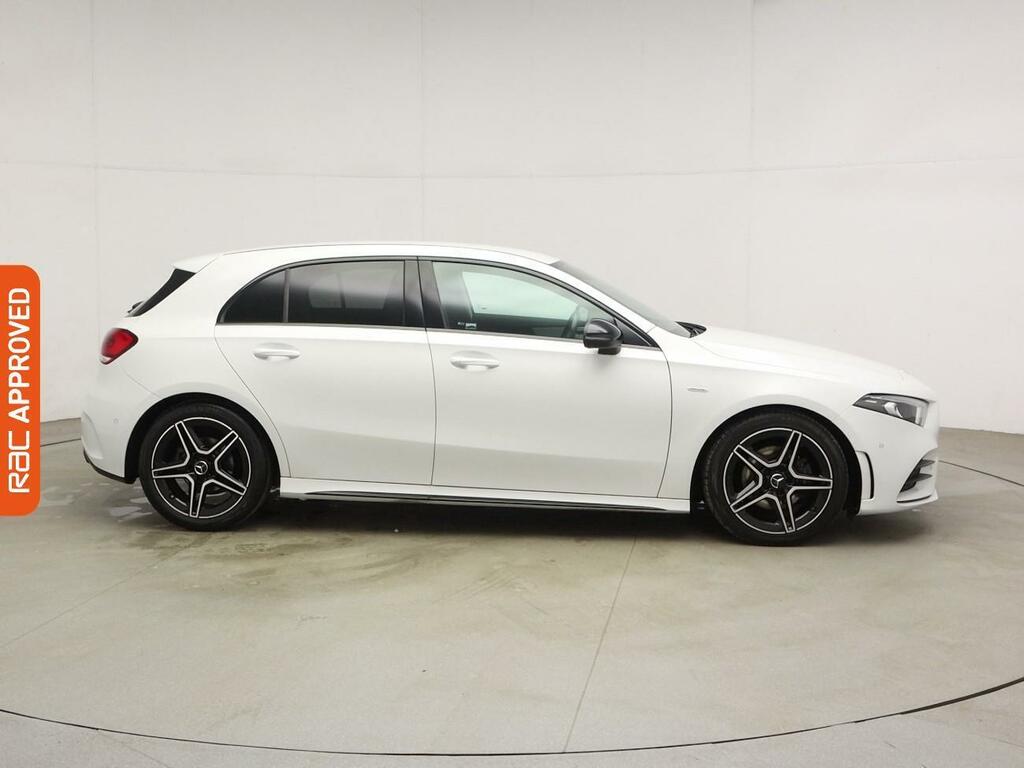 Mercedes-Benz A Class 1.3 A180 Amg Line Edition Executive Hatchback OV22PJJ White #5