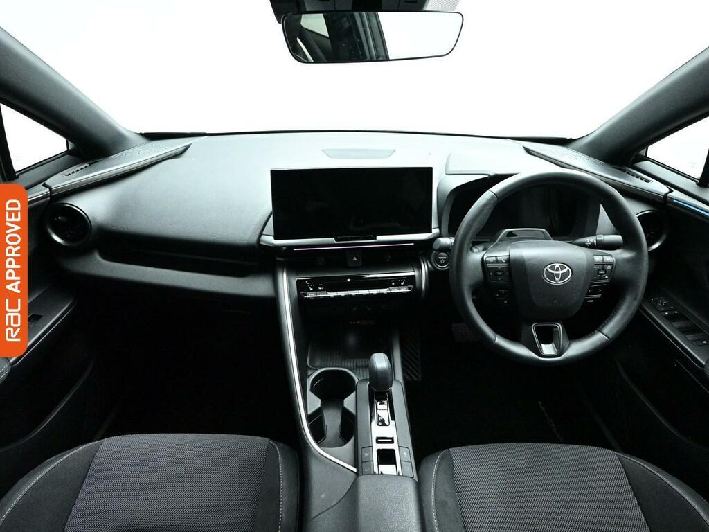 Toyota C-Hr 2.0 Vvt 13.6Kwh Excel Suv Plug-in Hybri CF24UEC White #2