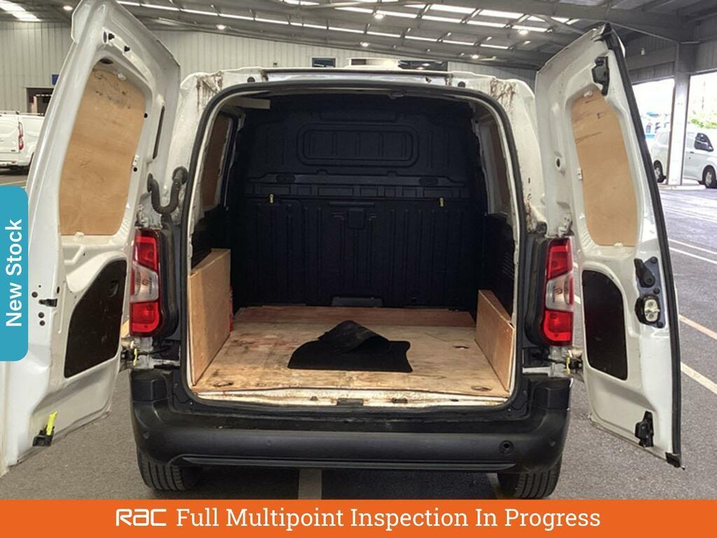 Peugeot Partner 1.5 Bluehdi 1000 Professional Premium Standard Pan AK72CVB White #4