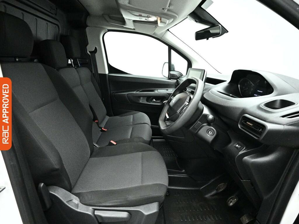 Peugeot Partner 1.5 Bluehdi 1000 Professional Premium Standard Pan AK72CVB White #2