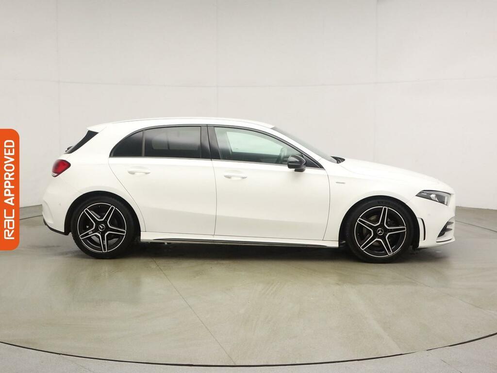 Mercedes-Benz A Class 2.0 A180d Amg Line Edition Executive Hatchback 5 OY22YLG White #5