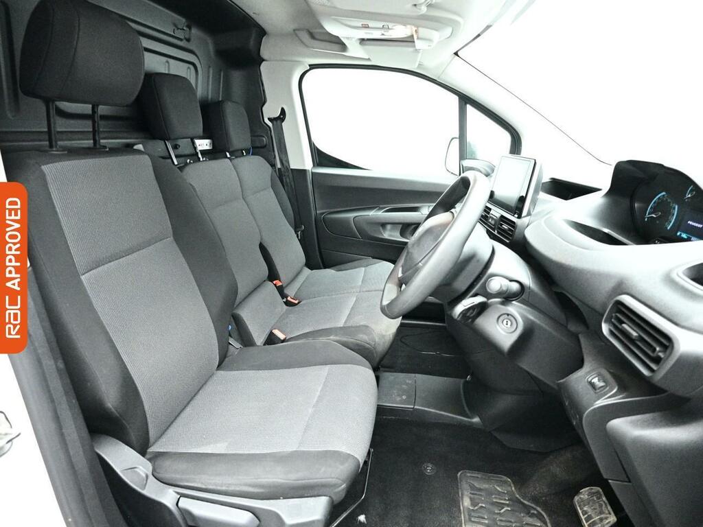 Peugeot E-Partner 800 50Kwh Professional Premium Standard Panel Va White #2
