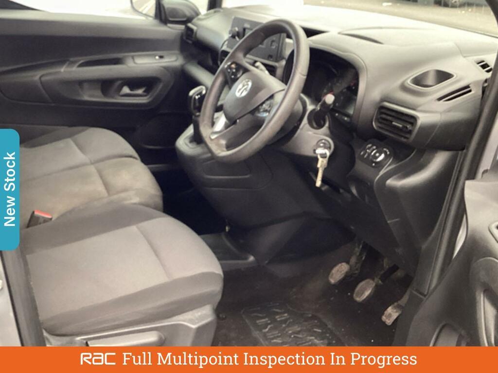 Vauxhall Combo 1.6 Turbo D 2300 Sportive Panel Van Man FE69EUR Grey #2