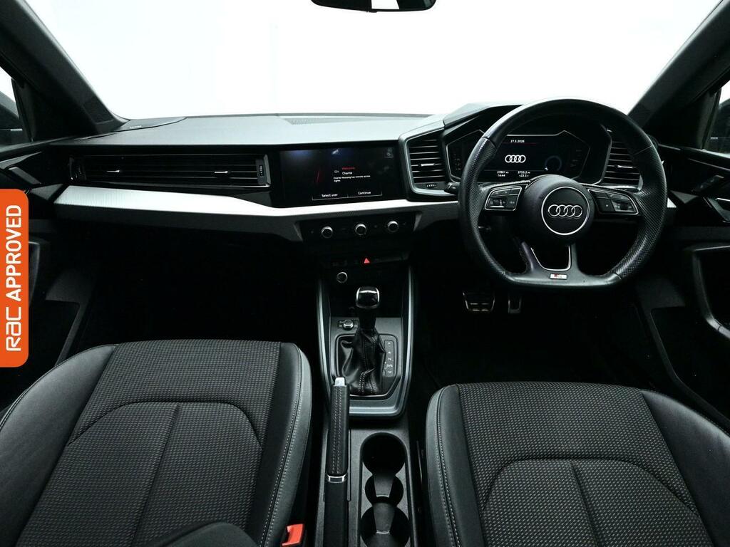 Audi A1 1.5 Tfsi 35 Black Edition Sportback S T DF22CVW Grey #2