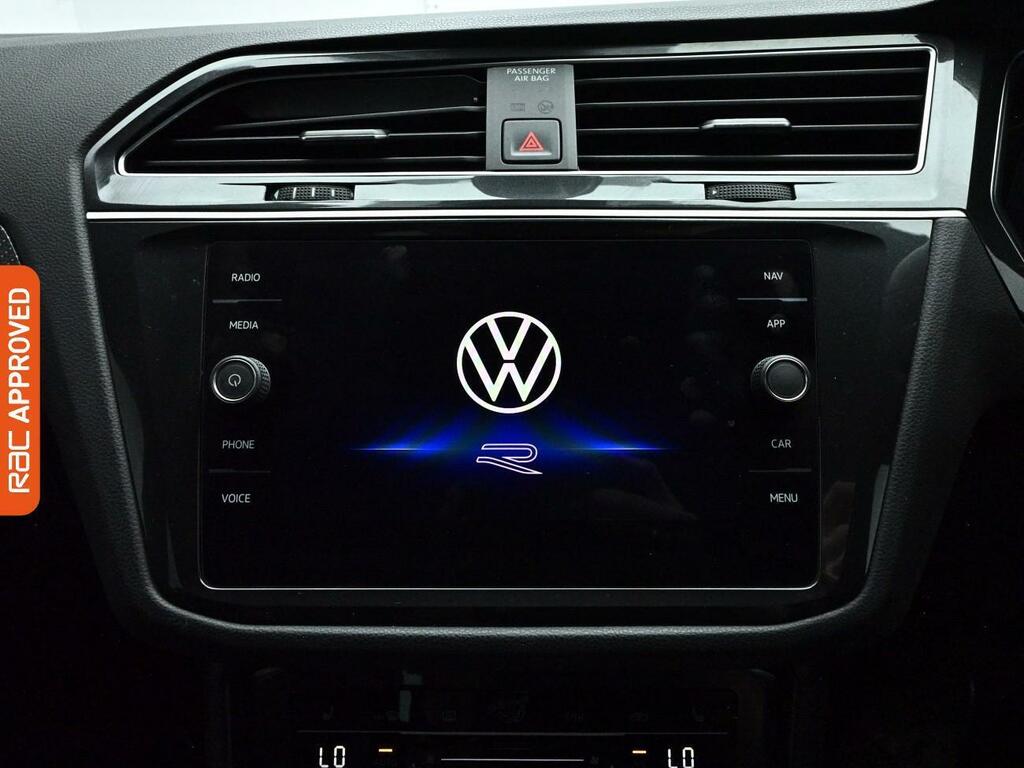 Volkswagen Tiguan 1.5 Tsi R-line Suv Dsg Euro 6 Ss 15 MT21XMV Black #3