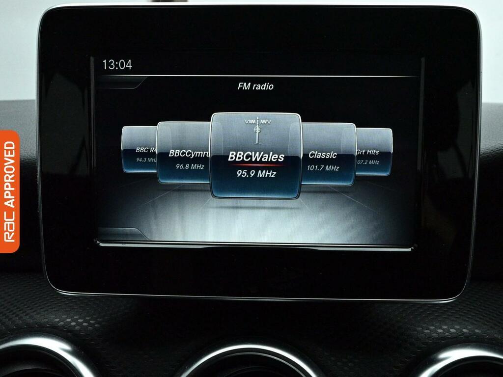 Mercedes-Benz A Class 1.5 A180d Se Hatchback 7G-dct Euro 6 S NU67UBM White #3