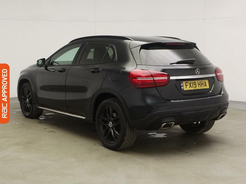 Mercedes-Benz GLA Class 1.6 Gla180 Urban Edition Suv 7G-dct Eur FX19HHA Black #4