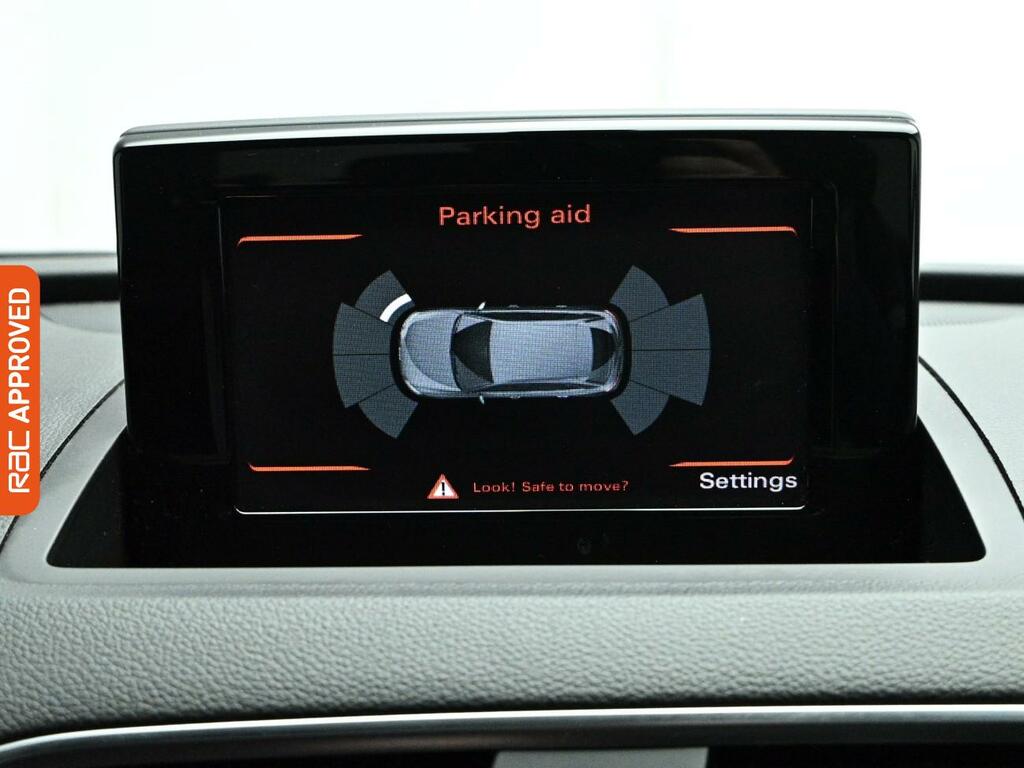 Audi Q3 1.4 Tfsi Cod Black Edition Suv S Tronic WV68NMY White #3