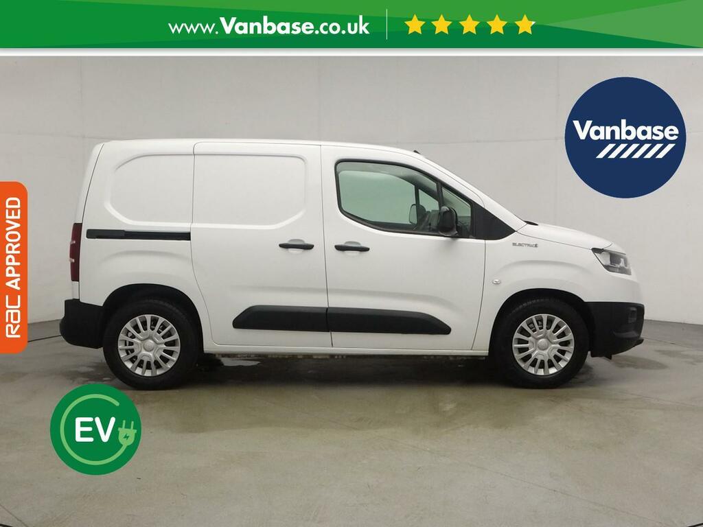 Toyota Proace City 50Kwh Icon Short Panel Van Swb PX72YZW White #4