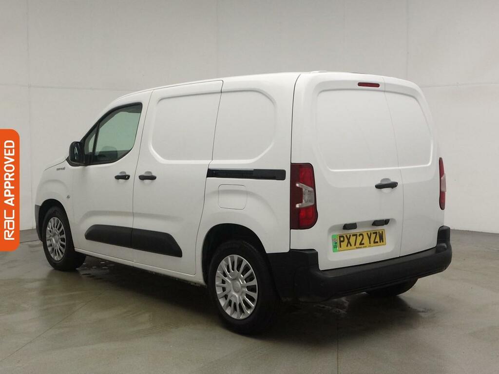 Toyota Proace City 50Kwh Icon Short Panel Van Swb PX72YZW White #5