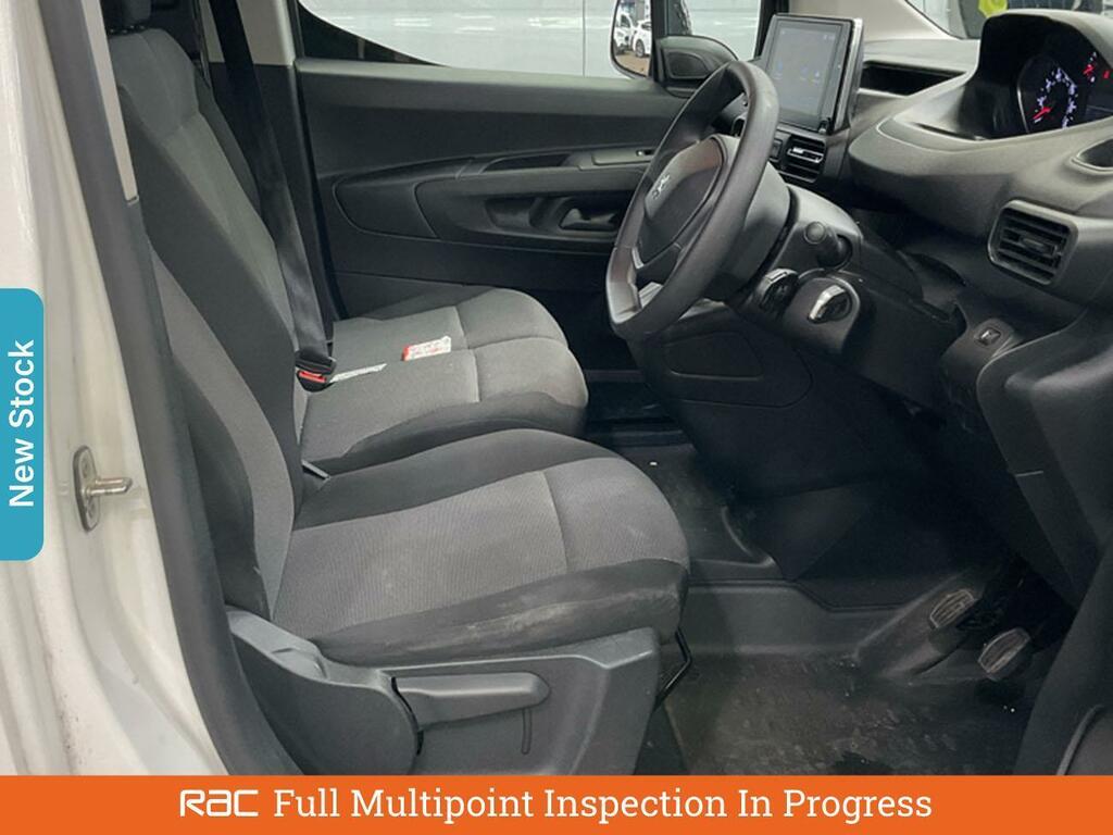 Peugeot Partner 1.5 Bluehdi 1000 Professional Premium Standard Pan AF22BEU White #2