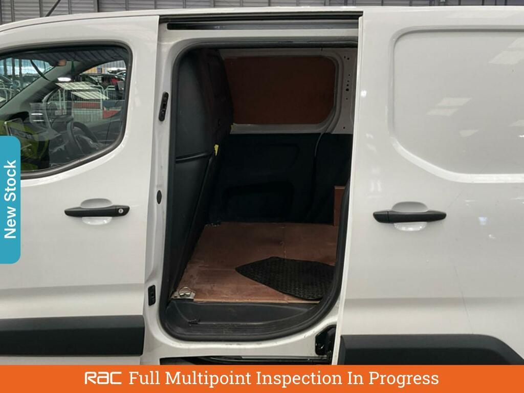 Peugeot Partner 1.5 Bluehdi 1000 Professional Premium Standard Pan AF22BEU White #3