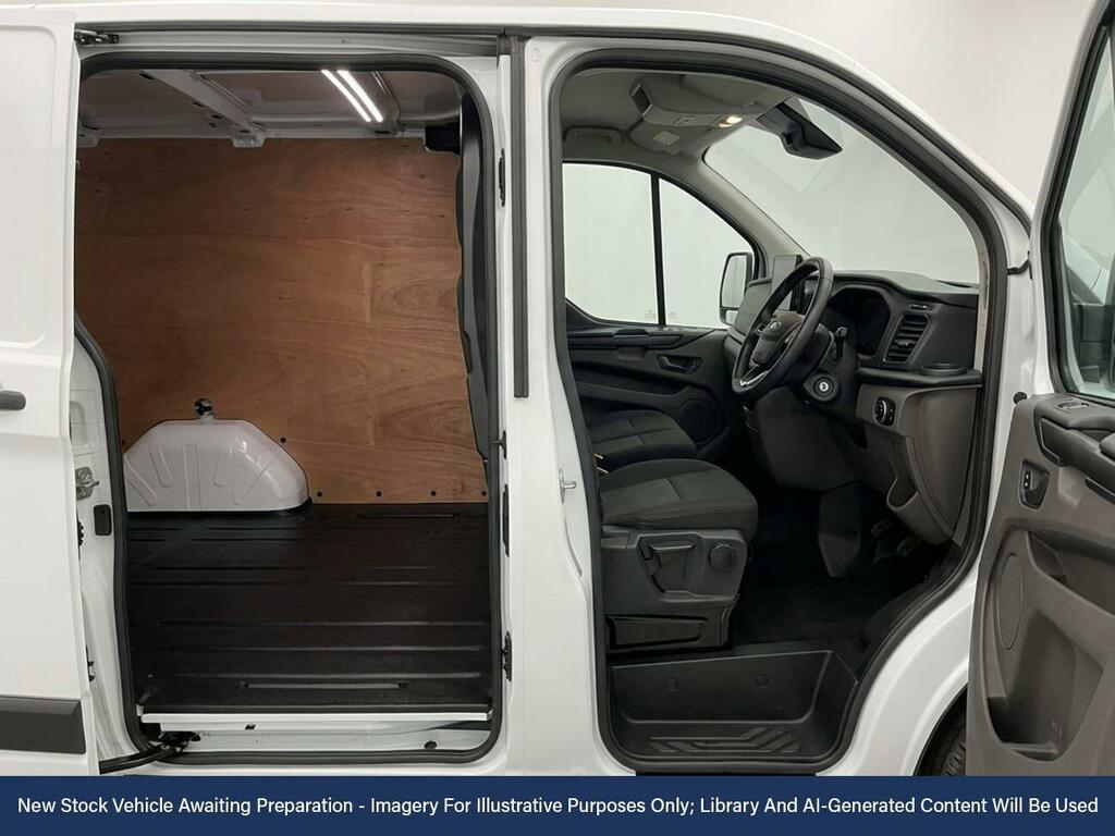 Ford Transit Custom 2.0 320 Ecoblue Limited Panel Van Manua YR23AYX White #3