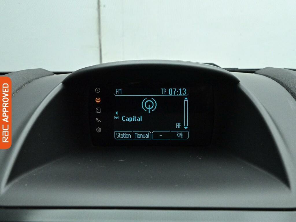 Ford Fiesta 1.0T Ecoboost Zetec S Hatchback KT15DSX White #3