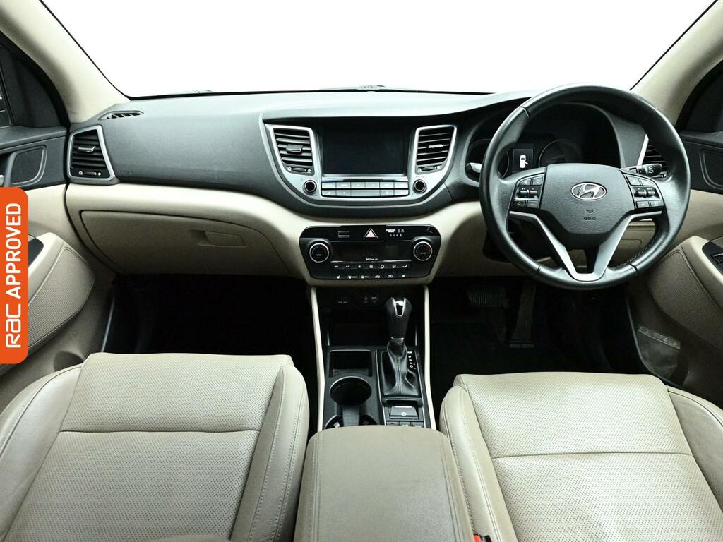 Hyundai Tucson 2.0 Crdi Premium Suv 4Wd Euro 6 1 CX66XUP White #2