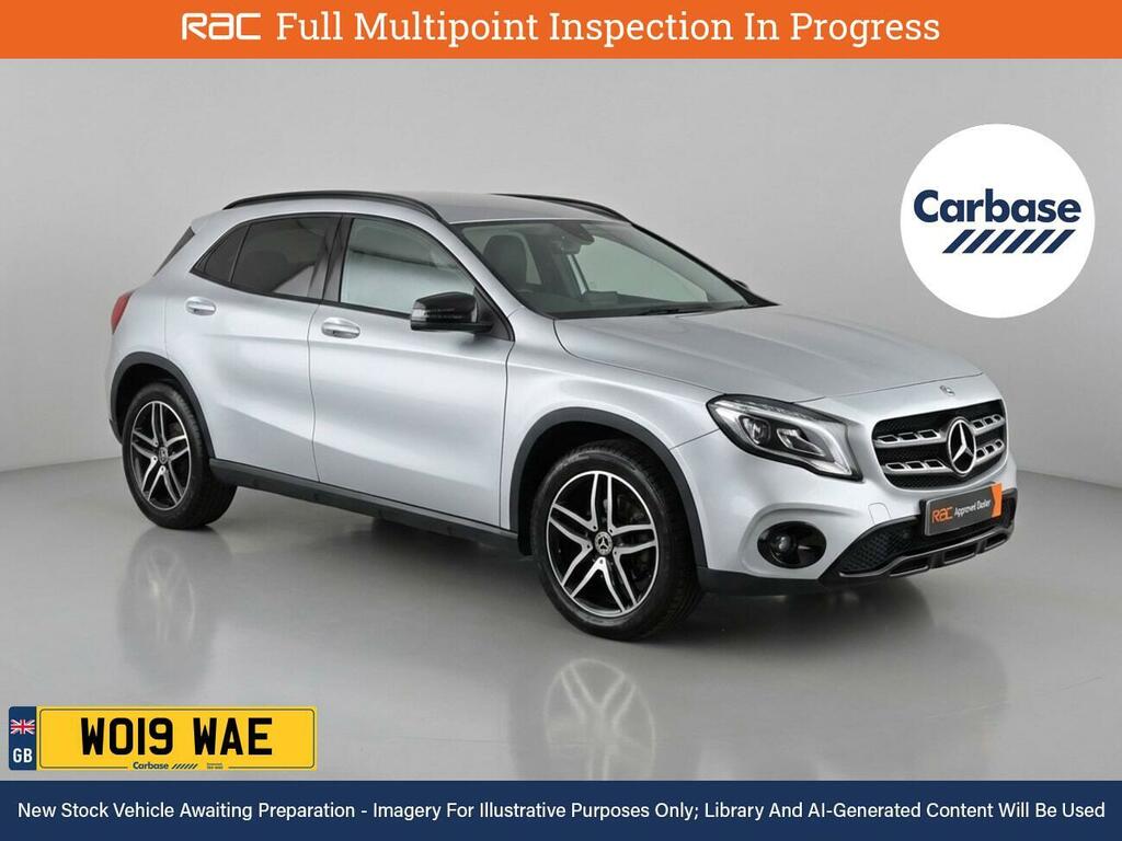 Mercedes-Benz GLA Class 1.6 Gla180 Gpf Urban Edition Suv 7G-dct Silver