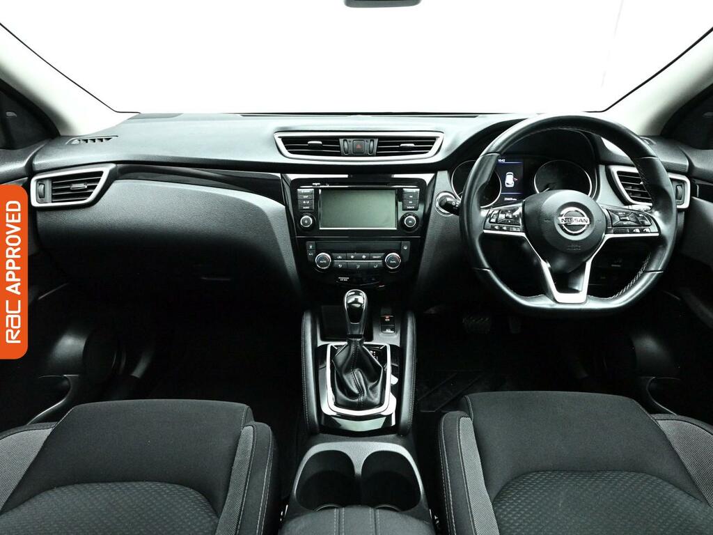 Nissan Qashqai 1.3 Dig-t N-connecta Suv Dct Euro DV20SYU Black #2